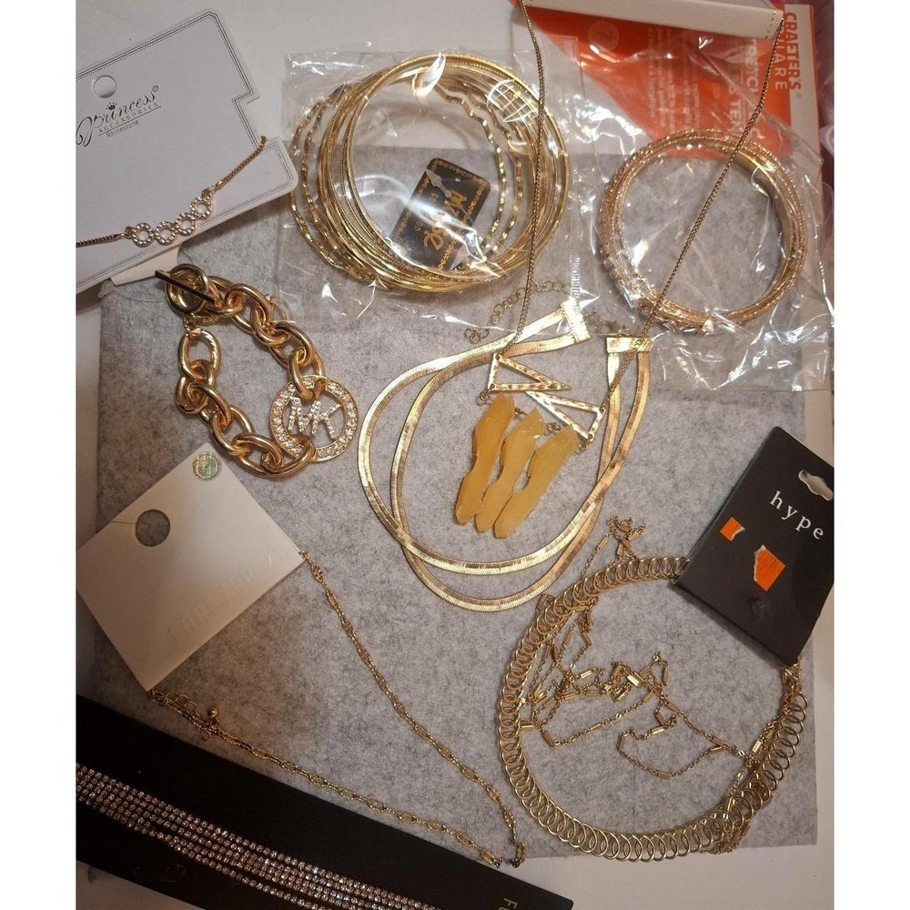 Jewelry bundle